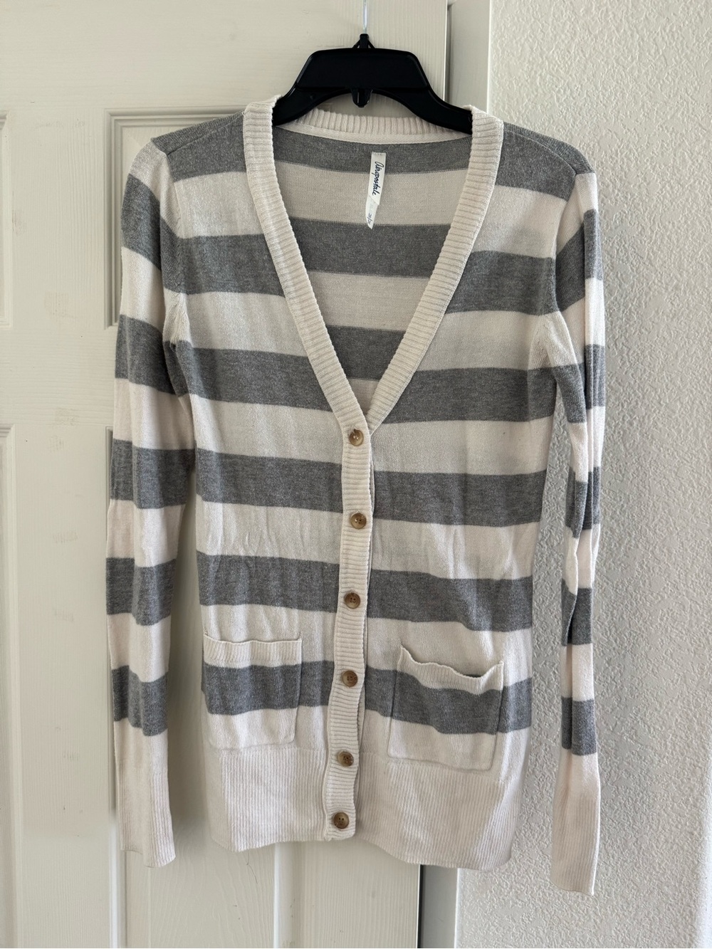 Aeropostale Cream and Gray Striped V-Neck Button Cardigan